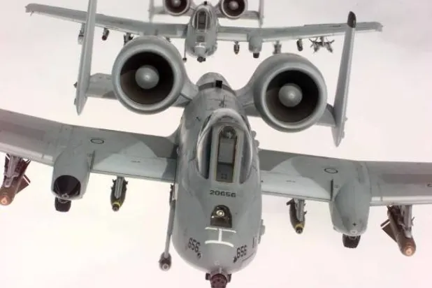 لعبت دوراً مهم في حرب إيران... أميركا تمدد خدمة طائرة «إيه-10 وورثوغ» حتى 2030