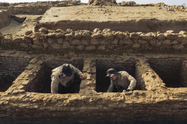 نتائج جديدة لأعمال التنقيب الأثري لعام 2025 للبعثة السعودية - الصينية في «موقع السرين» الأثري (هيئة التراث)