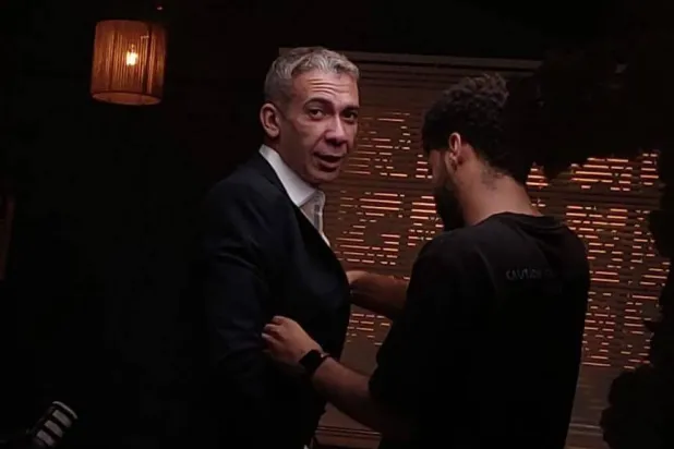 الطبيب المصري الراحل ضياء العوضي (حسابه الرسمي على «فيسبوك»)