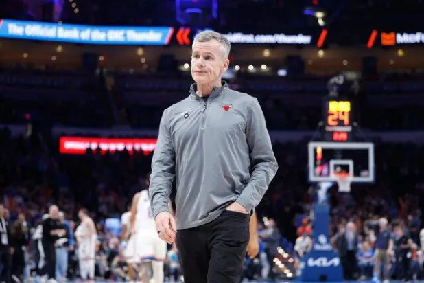 بيلي دونوفان مدرب فريق شيكاغو بولز المستقيل (رويترز)