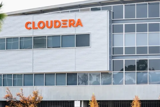 استطلاع لـ«كلاوديرا»: ثقة مرتفعة بالبيانات في السعودية رغم تحديات الحوكمة