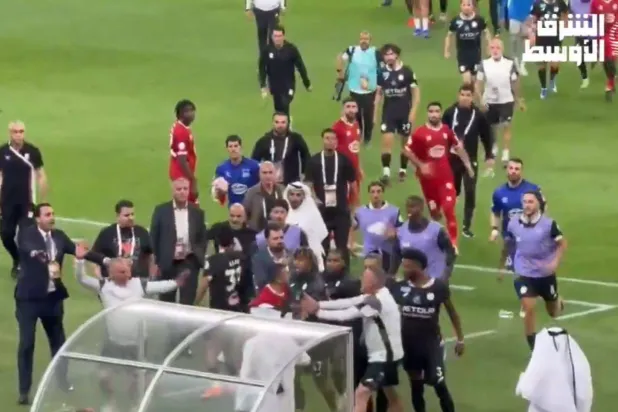 إيقافات وغرامات في «أبطال الخليج» بسبب أحداث زاخو والشباب