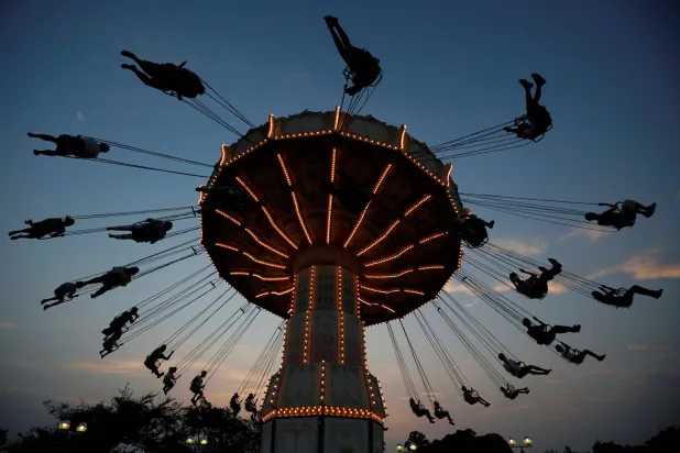 الحادث وقع داخل مدينة ملاهي «طوكيو دوم سيتي أتراكشنز» (رويترز)