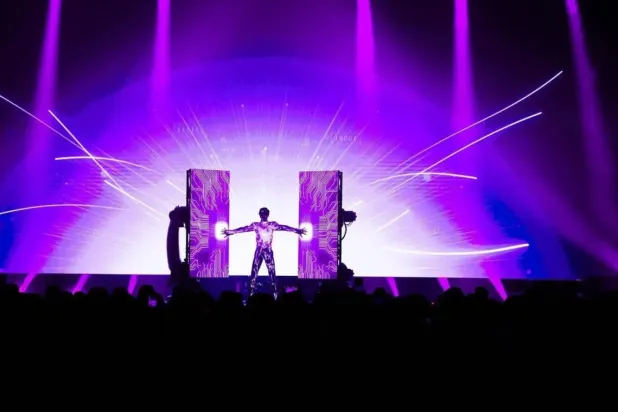 Vizyon 2030: Geleneksel yönetimden küresel dijital liderliğe geçiş öyküsü