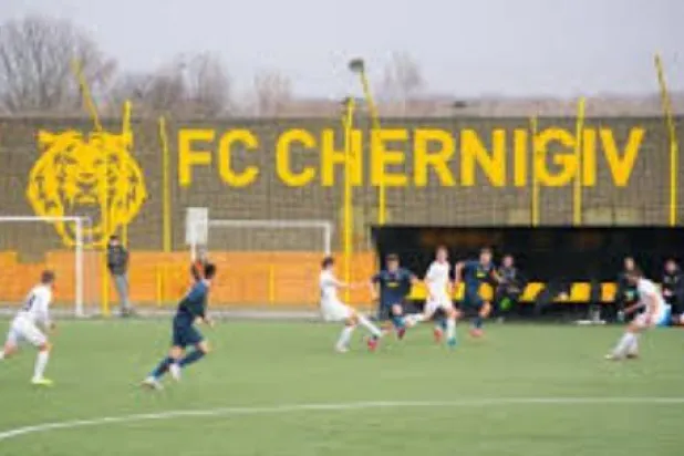 سيواجه تشرنيغوف فريق دينامو كييف في النهائي 20 مايو المقبل (تشرنيغوف)