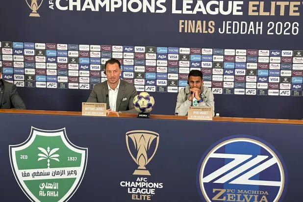 ماتياس يايسله مدرب الأهلي (الشرق الأوسط)