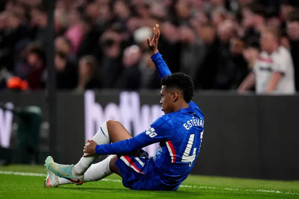 البرازيلي إستيفاو نجم تشيلسي (د.ب.أ)