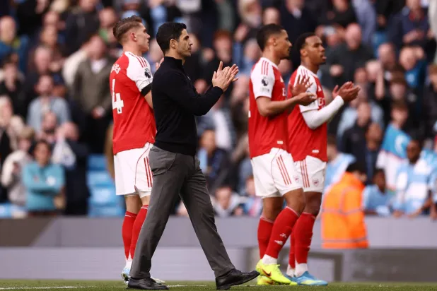 الخسارة أمام سيتي جرّدت آرسنال من ‌أي هامش أمان وجعلت مباراة نيوكاسل لا تقبل سوى الفوز (رويترز)