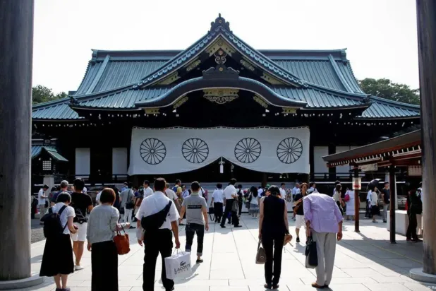 Yasukuni Tapınağı: Bazı komşu ülkeler için Japonya'nın baş ağrısı (Reuters)