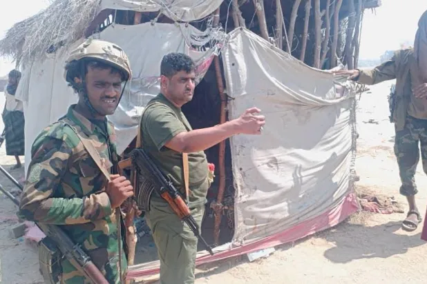 مهربو البشر قاوموا اقتحام القوات في سواحل مديرية أحور (إعلام محلي)