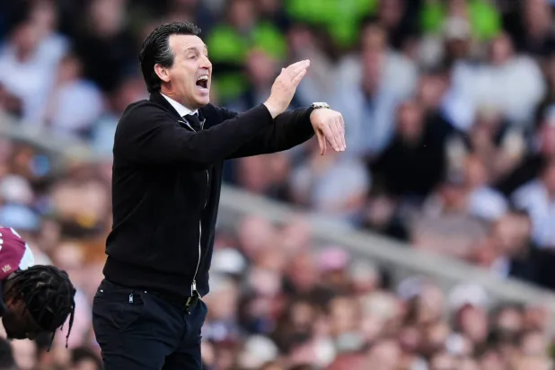 الإسباني يوناي إيمري المدير الفني لفريق أستون فيلا (د.ب.أ)