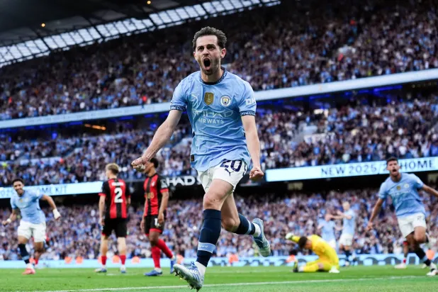 برناردو سيلفا... أحد أبرز اللاعبين الذين ساهموا في أنجح حقبة بتاريخ مانشستر سيتي (د.ب.أ)