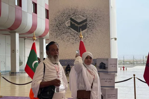 حجاج من بنغلاديش عبر مطار الملك عبد العزيز بجدة (الشرق الأوسط)