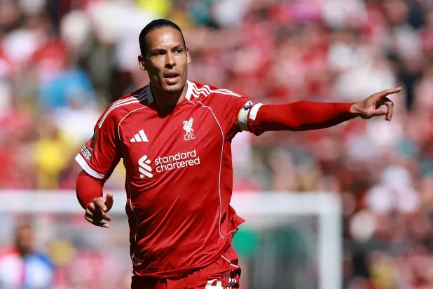 فيرجيل فان دايك (رويترز)