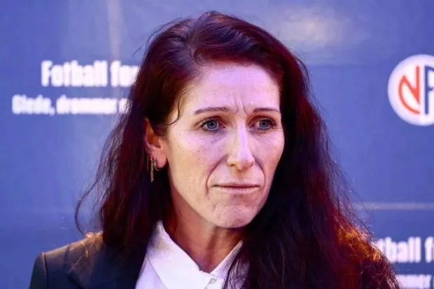 ليز كلافينس رئيسة «الاتحاد النرويجي لكرة القدم» (د.ب.أ)