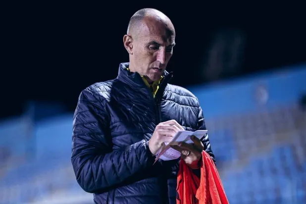 الكرواتي كرونوسلاف يورشيتش المدير الفني لفريق بيراميدز (نادي بيراميدز)