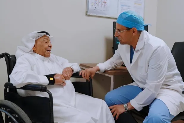 الفريق الطبي اختار نهجاً علاجياً مخصصاً بدلاً من الاكتفاء بالحلول التقليدية (الشرق الأوسط)