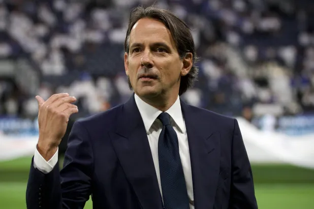 الإيطالي سيموني إنزاغي مدرب فريق الهلال (تصوير: نايف العتيبي) 