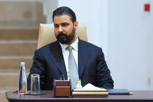 رئيس الوزراء العراقي المكلَّف علي الزيدي يحضر اجتماع «الإطار التنسيقي» في بغداد يوم 27 أبريل 2026 (أ.ب)