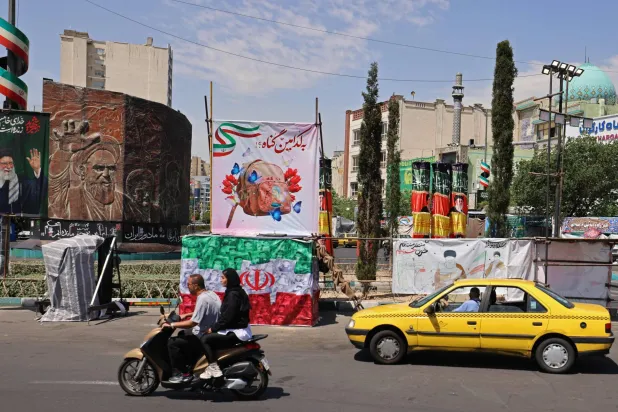Trump Reportedly Plans Long Blockade of Iran