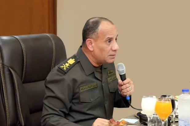 وزير الدفاع المصري الفريق أشرف سالم زاهر (صفحة المتحدث العسكري المصري)