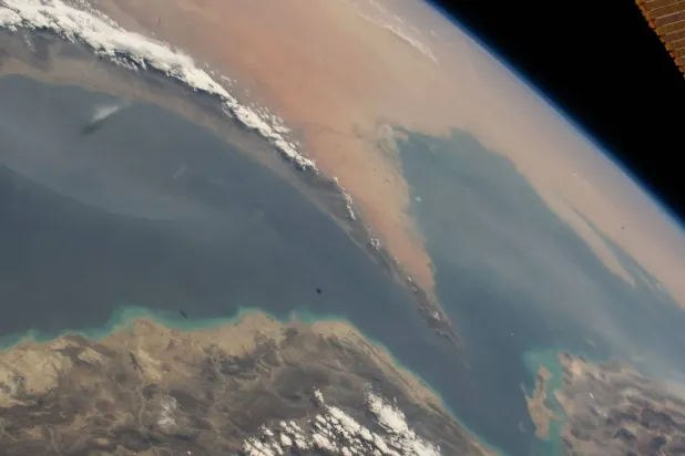 NASA tarafından çekilen uydu görüntüsünde Hürmüz Boğazı (DPA)