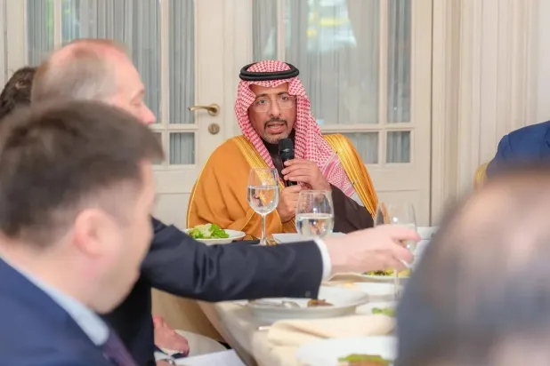 وزير الصناعة والثروة المعدنية السعودي بندر الخريّف (واس)