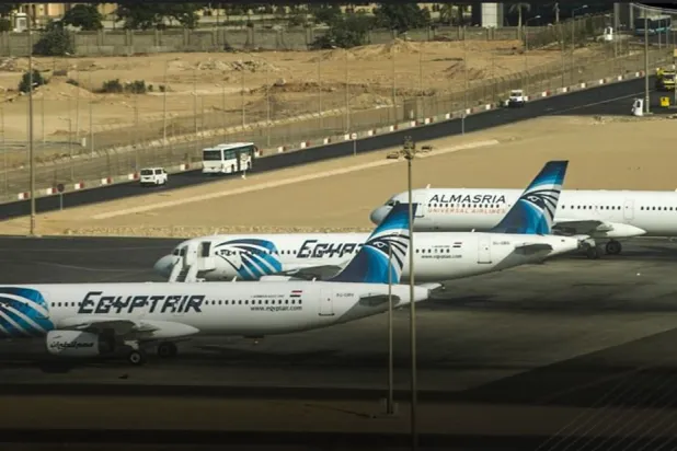 «مصر للطيران» توسِّع رحلاتها إلى دول الخليج