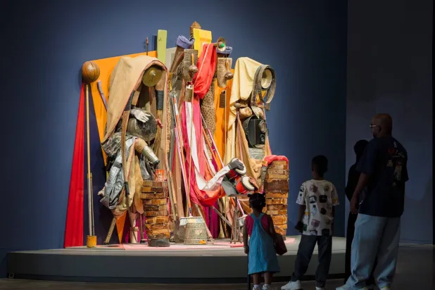 بوتقة واحدة تعكس وحدة التجارب الإنسانية (بينالي الدرعية)