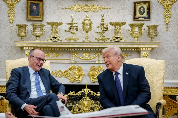03 March 2026, US, Washington: US President Donald Trump (R) meets with German Chancellor Friedrich Merz at the White House. (dpa)