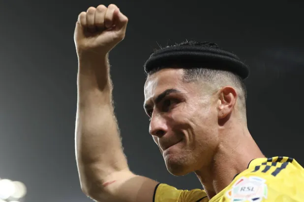 رونالدو محتفلاً بعد الفوز على الأهلي (تصوير: عبد العزيز النومان) 