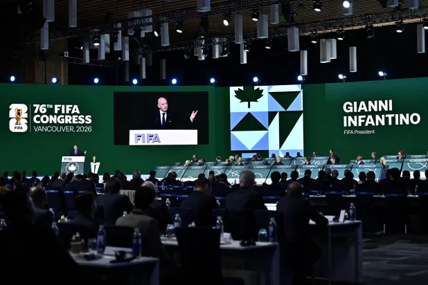 من أعمال مؤتمر «فيفا» الذي أقيم بفانكوفر الكندية (رويترز)