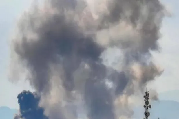  ABD-İsrail hava saldırıları Hark ve Kum şehri yakınlarını vurdu, Tahran "kıtalararası" karşılık verme tehdidinde bulundu