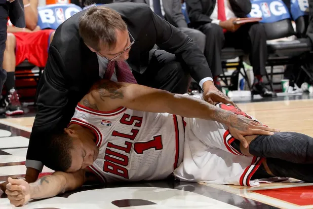 22 yaşında NBA tarihinin en genç MVP'si olan Derrick Rose, Chicago Bulls formasını 27 yaşına kadar giydi (NBA)