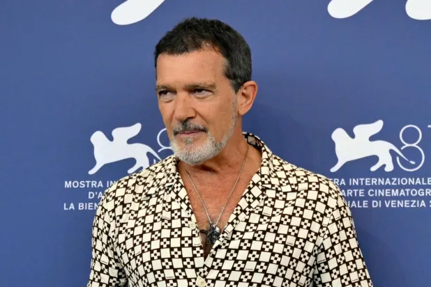 Antonio Banderas, mali "yıkımın" eşiğinde olduğuna dair İspanyol medyasında yer alan haberleri yalanladı (AFP)