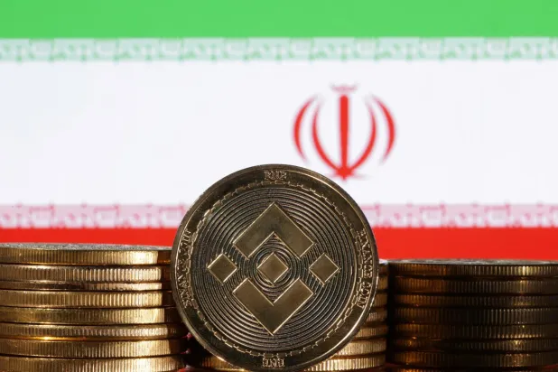 İran'ın en büyük kripto borsası Nobitex'in de yaptırımları delmek için kripto para kullandığı öne sürülmüştü (Reuters)