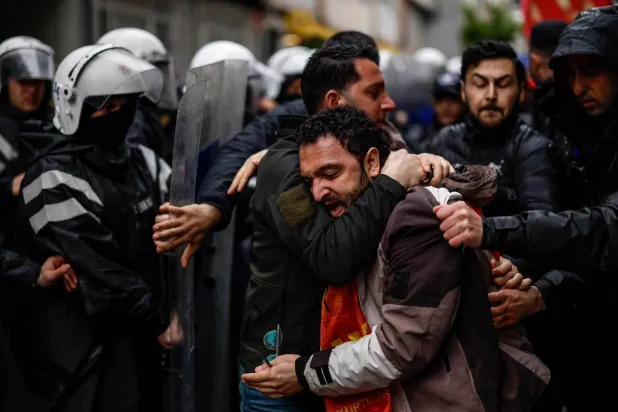  Turkish police detain a protestor during a May Day (Labor Day) rally, marking international Workers' Day, in Besiktas, a district of Istanbul, on May 1, 2026. (AFP)