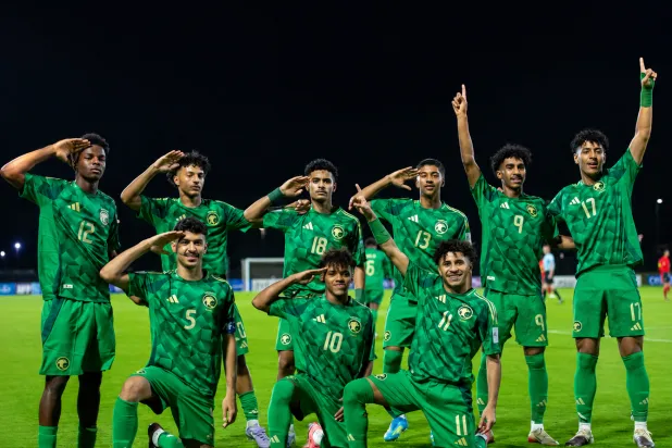 فرحة لاعبي المنتخب السعودي بالفوز (المنتخب السعودي)