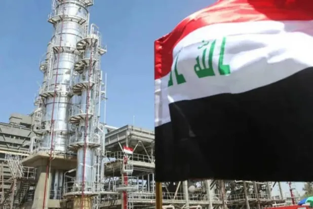العراق يعلن كشفاً نفطياً باحتياطي محتمل 8.8 مليار برميل (رويترز)