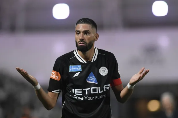 كاراسكو خلال مباراتهم أمام النصر (رويترز)