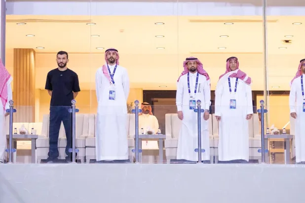 مدرجات مباراة النجمة والحزم خلت سوى من إدارتي الناديين (موقع نادي الحزم)