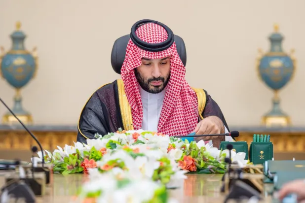 الأمير محمد بن سلمان مترئساً جلسة مجلس الوزراء السعودي في جدة الثلاثاء (واس)