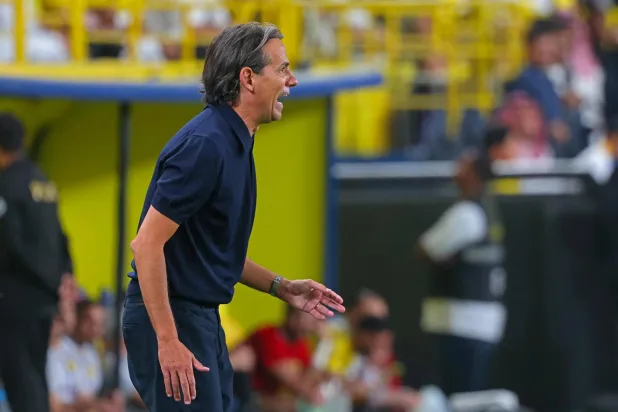 الإيطالي سيموني إنزاغي، المدير الفني للهلال (أ.ف.ب) 