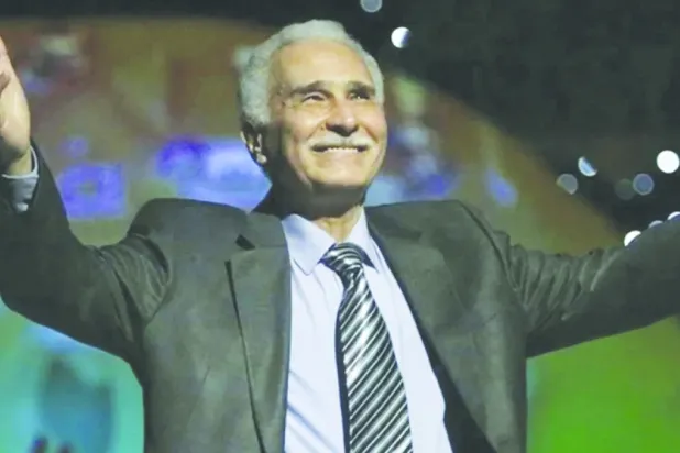 
الفنان المصري الراحل 
عبد الرحمن أبو زهرة