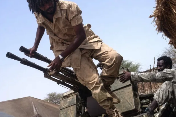 A circulated image shows defector Savanna among his troops during military operations before splitting from the Rapid Support Forces. 