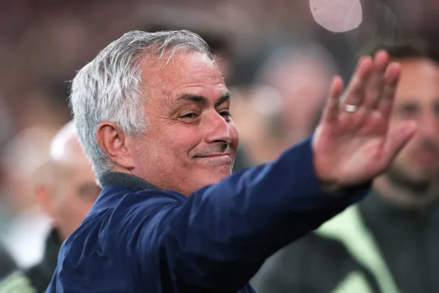 البرتغالي جوزيه مورينيو مرشح لتدريب ريال مدريد (أ.ب)