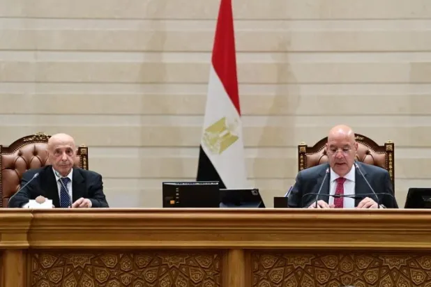 بدوي وصالح في مقر البرلمان المصري (البرلمان)