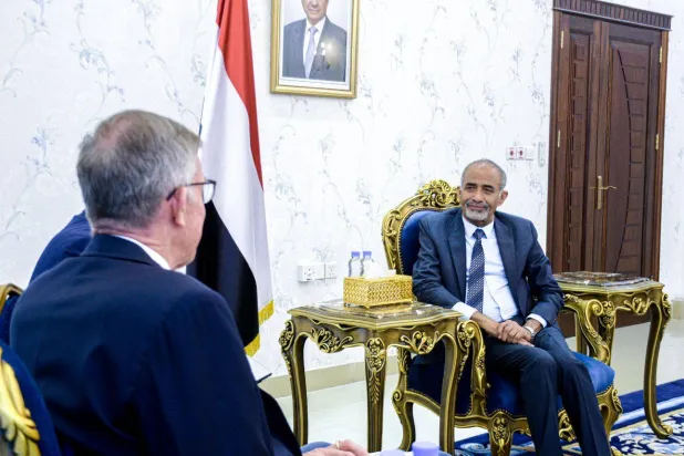 الصبيحي استقبل في قصر معاشيق بعدن مستشار المبعوث الأممي إلى اليمن (سبأ)