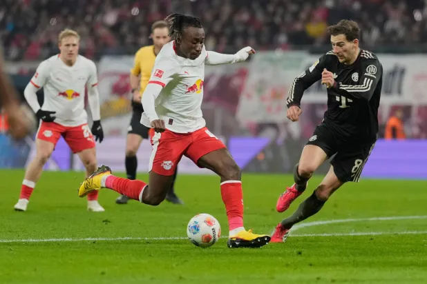 اللاعب الإيفواري الواعد يان ديوماندي (أ.ب)