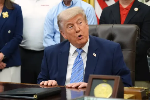 İran savaşı, Trump'ın en büyük oğlunun düğününe katılmasına engel olabilir